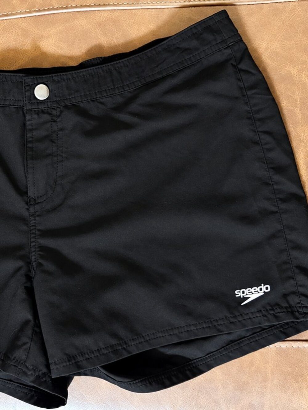 Speedo Women’s Black Board Shorts Size Medium